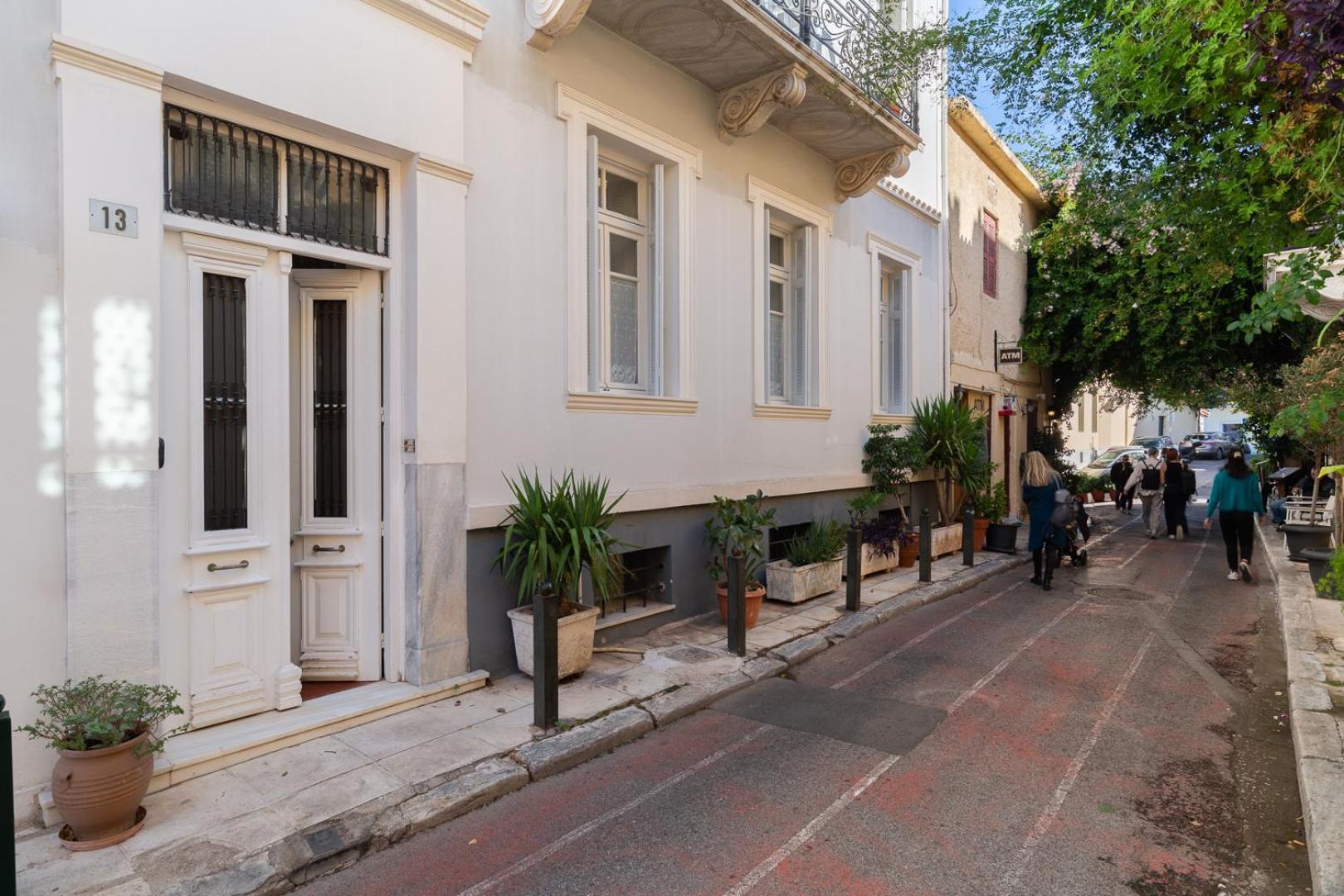 Athenian Getaway Villa In Plaka With Acropolis View By Athenian Homes Exterior photo